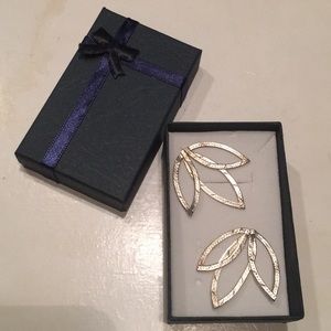 🎈SALE🎈🌸#77.STERLING LOTUS FLOWER🌸